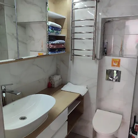 Апартаменти London Apartment,
